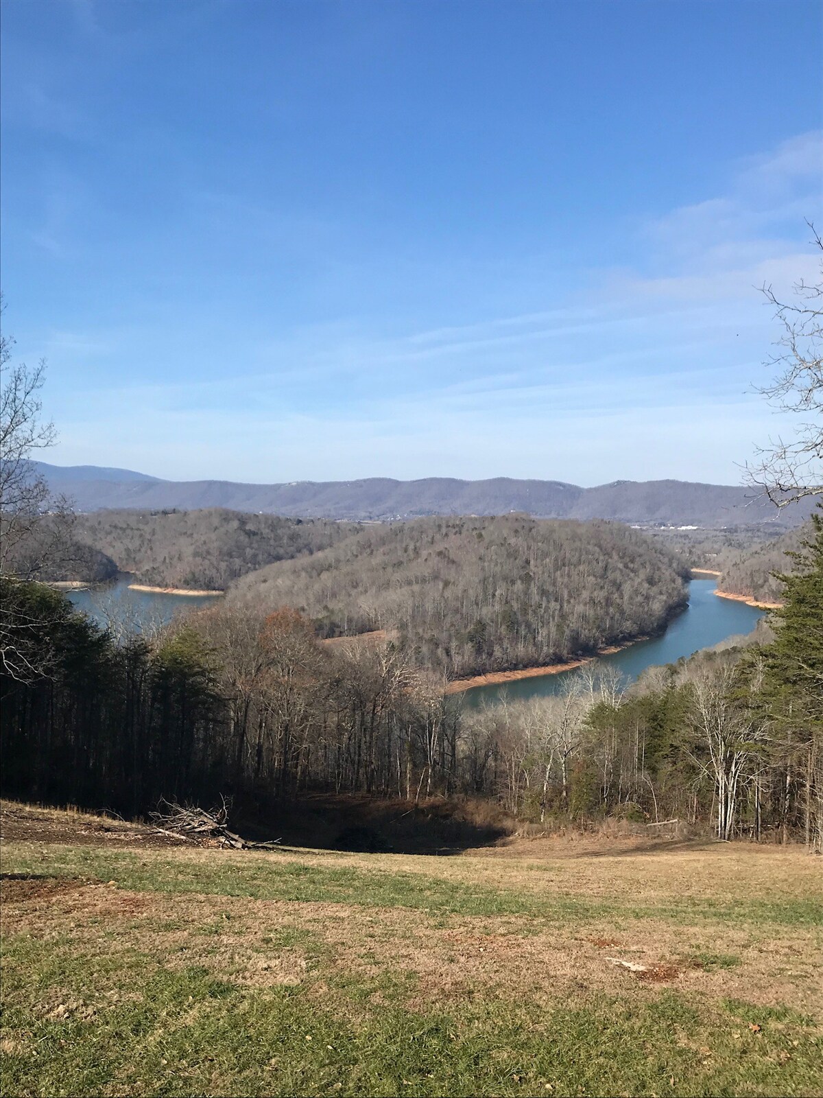Norris Lake Home on 140 acre ranch lakeview/access