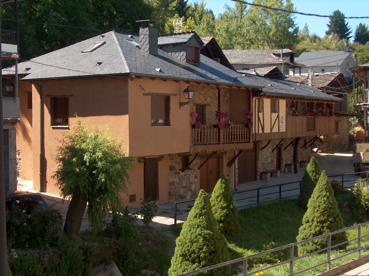 在El Bierzo的乡村住宅，靠近Ponferrada。