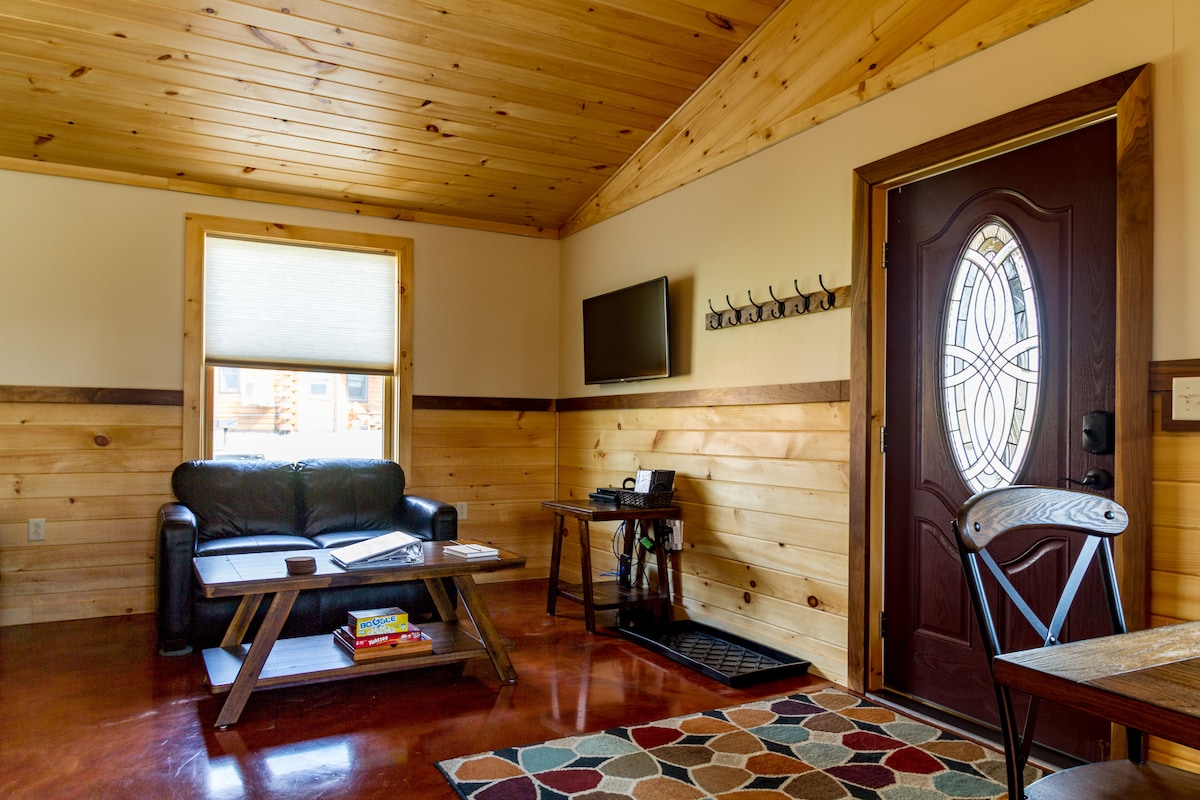 Cayuga Lake Cabins, Finger Lakes