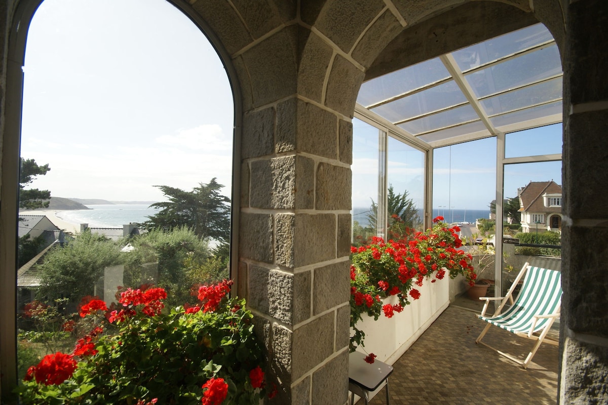 Beautiful holiday home with sea view in Erquy