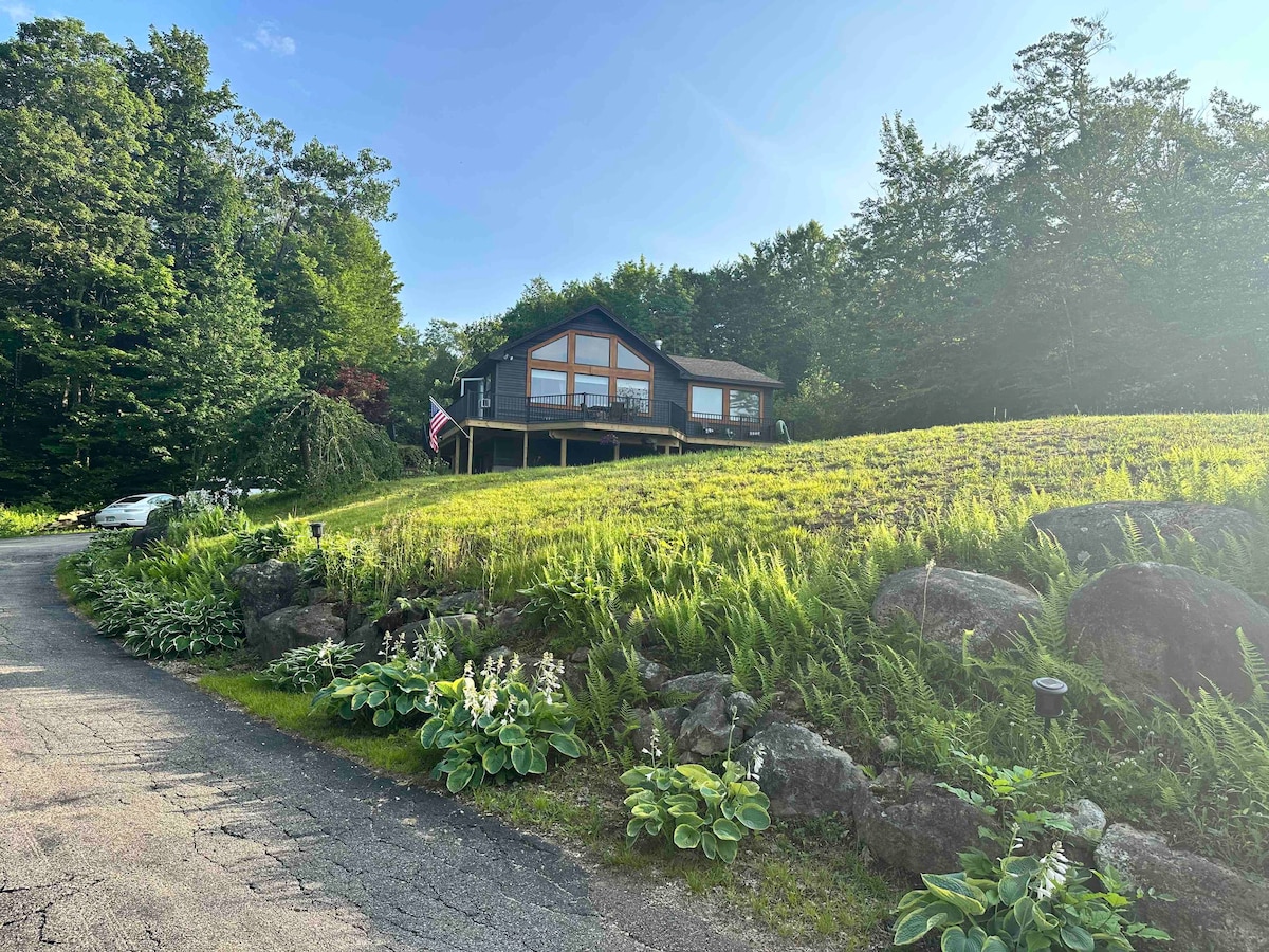 Mountain Home gorgeous views of Lake Winnipesaukee