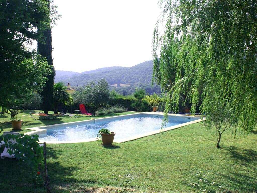 MAISON DE CARACTERE proche VERDON  PISCINE PRIVEE