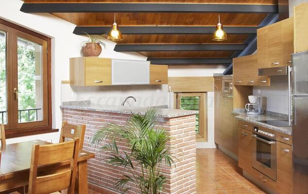 apartamento II, buhardilla con chimenea en Navarra