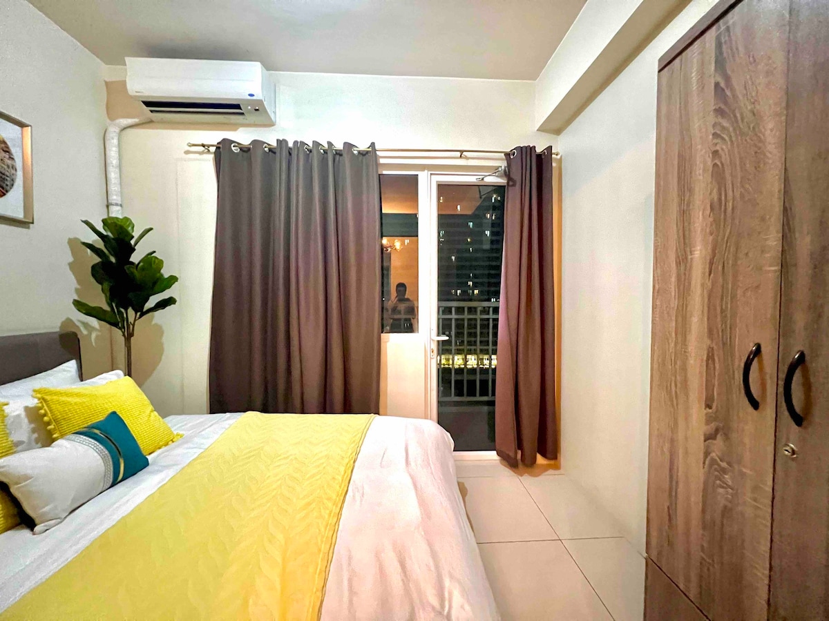 1BR 5pax Breeze Res. Pasay nr PICC MOA w/ Netflix