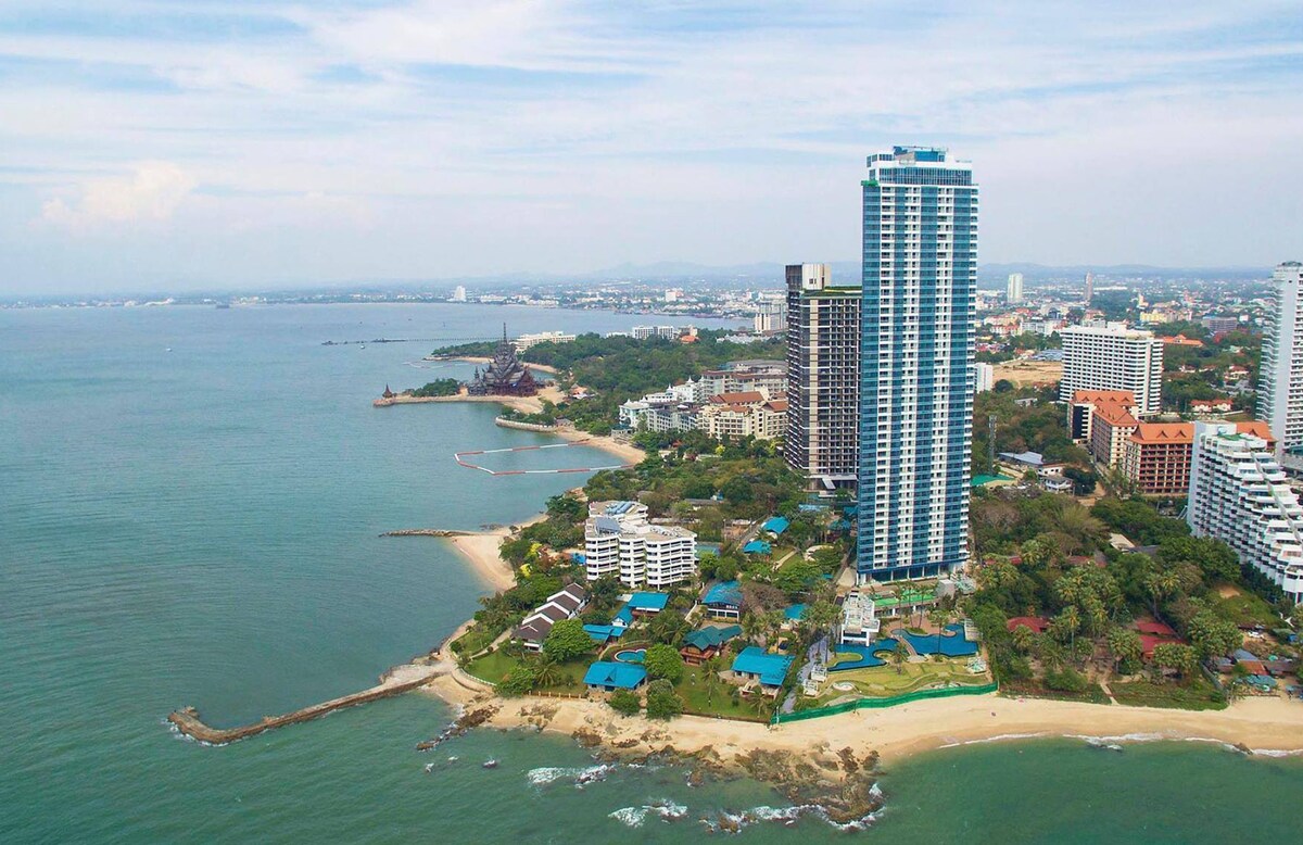 芭堤雅整套公寓型住宅私家海滩高级海景公寓位于芭提雅富人区
