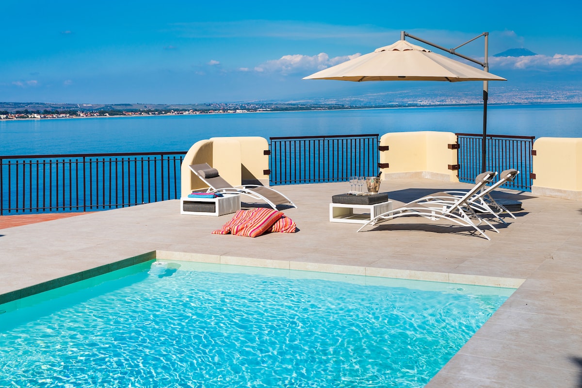 整套别墅 · baia del riccio海滨别墅私人泳池