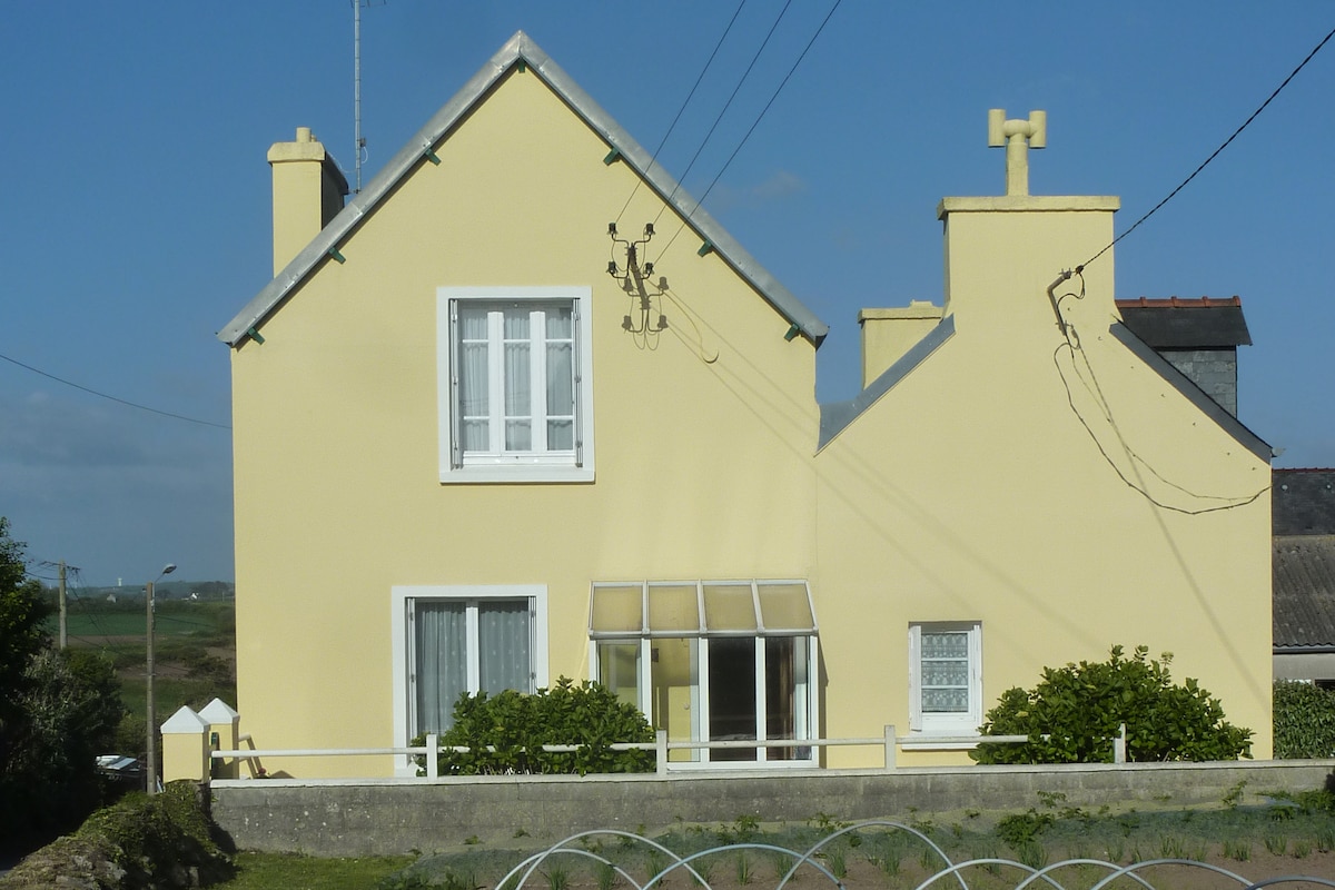 Maison proximité mer et G.R.