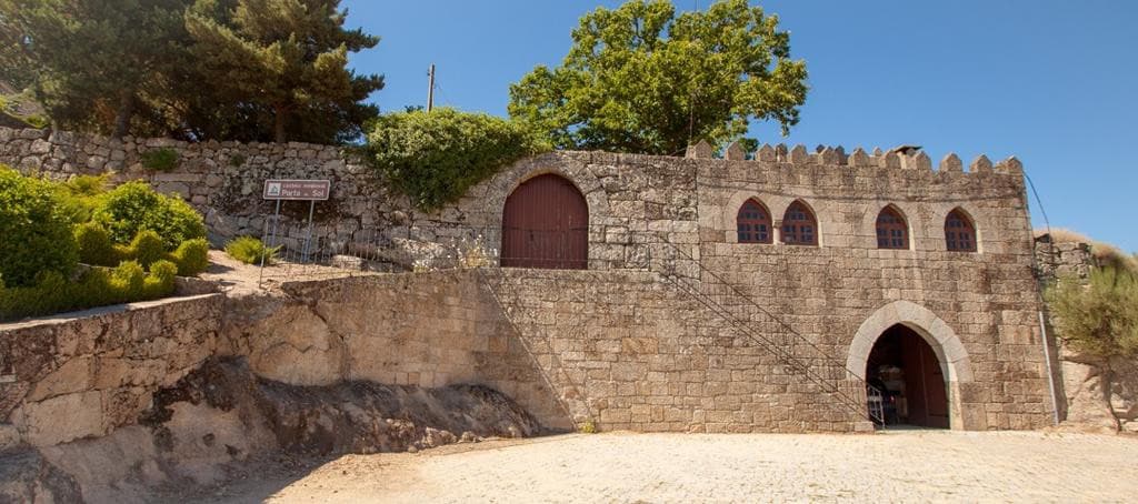 Castle Apartment:historic center - D. Sebastião