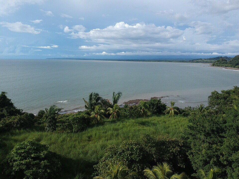 海景。靠近Jaco （ 1间或可选2间卧室）