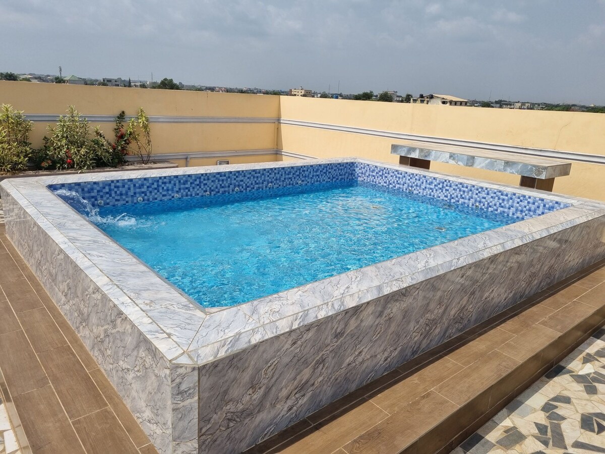 Appartement équipé avec piscine privée et rooftop