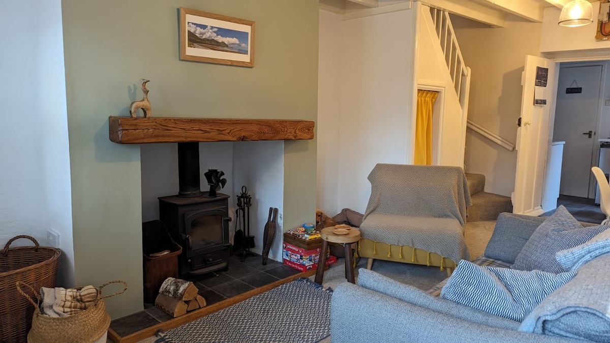 Ty Ceriw - cosy cottage on the Llyn Peninsula