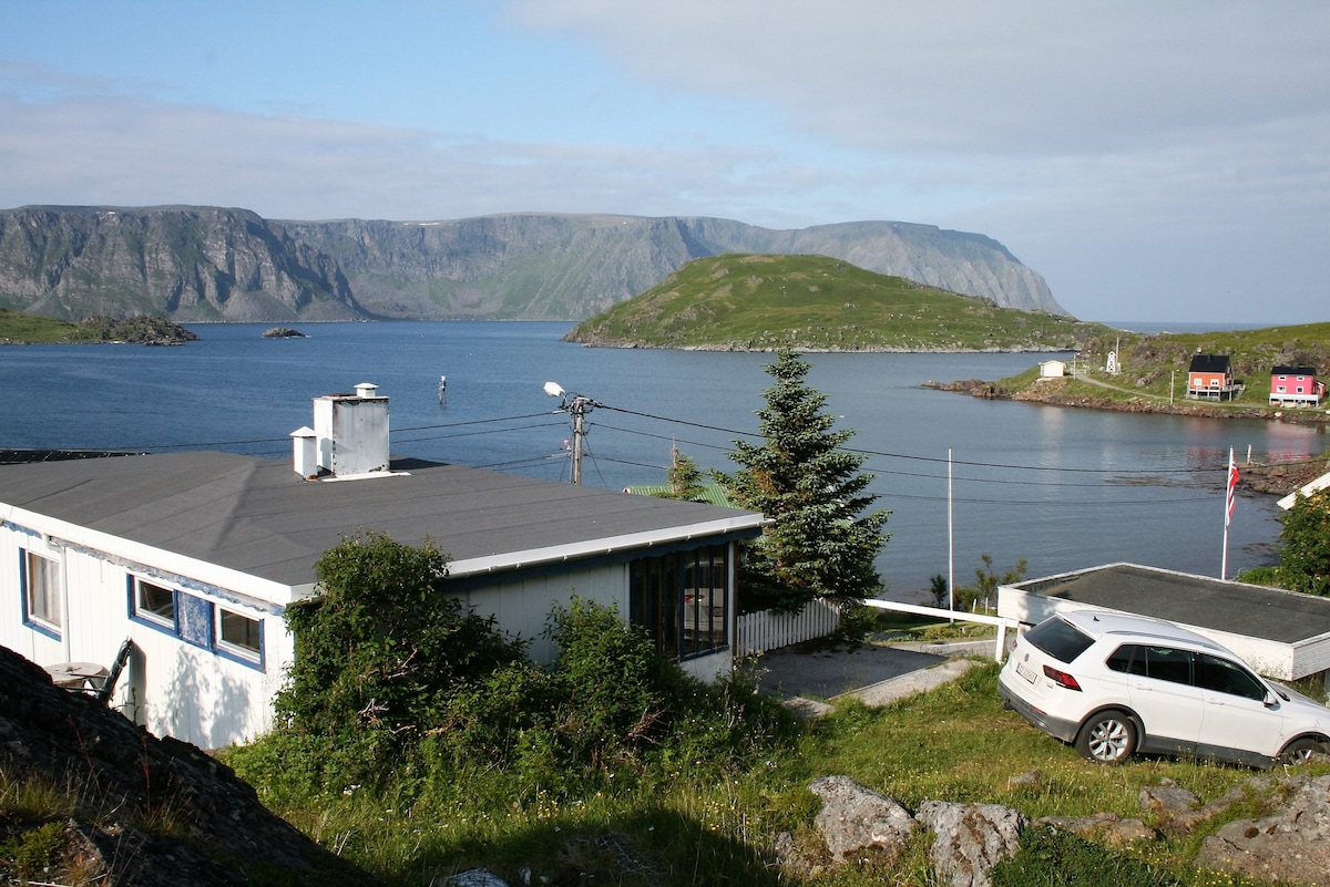 Kamøyvær北角（ Kamøyvær-North Cape ）的小海景房。