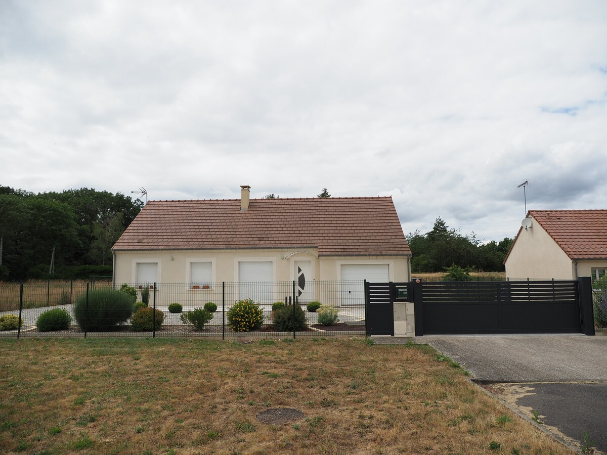 Dampierre, Belleville, à 5 min de GIEN (Loiret)