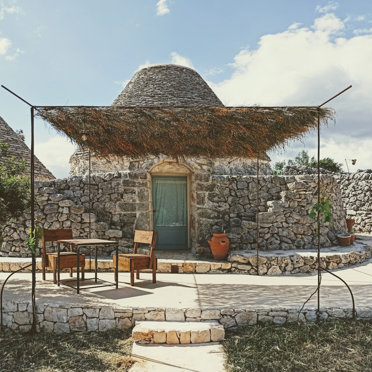 Trullo Zefiro @ Masseria LoJazzo Boutique Hotel.