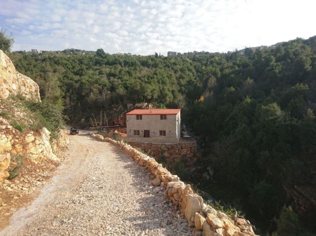 disconnected zone
near jabal moussa