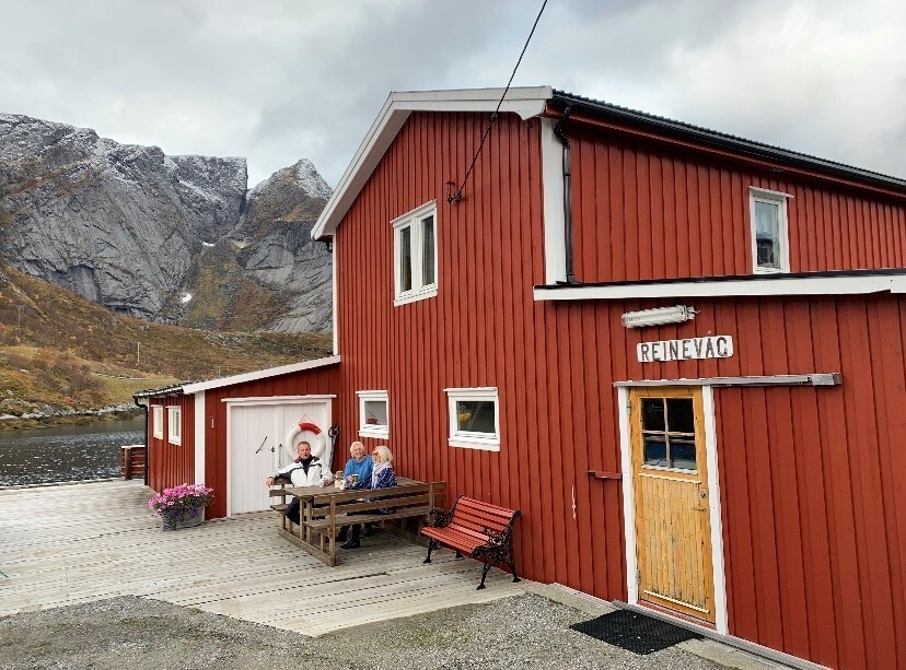 Reinevåg rorbuer - bryggeleilighet 1. etg