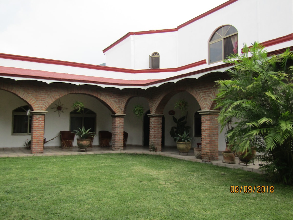 La Casa de Los Abuelos