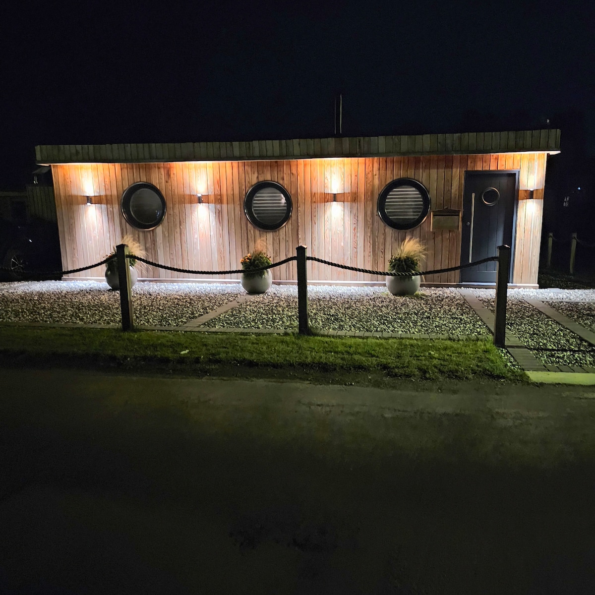 Humberston Boathouse & Hot Tub - Cleethorpes Beach