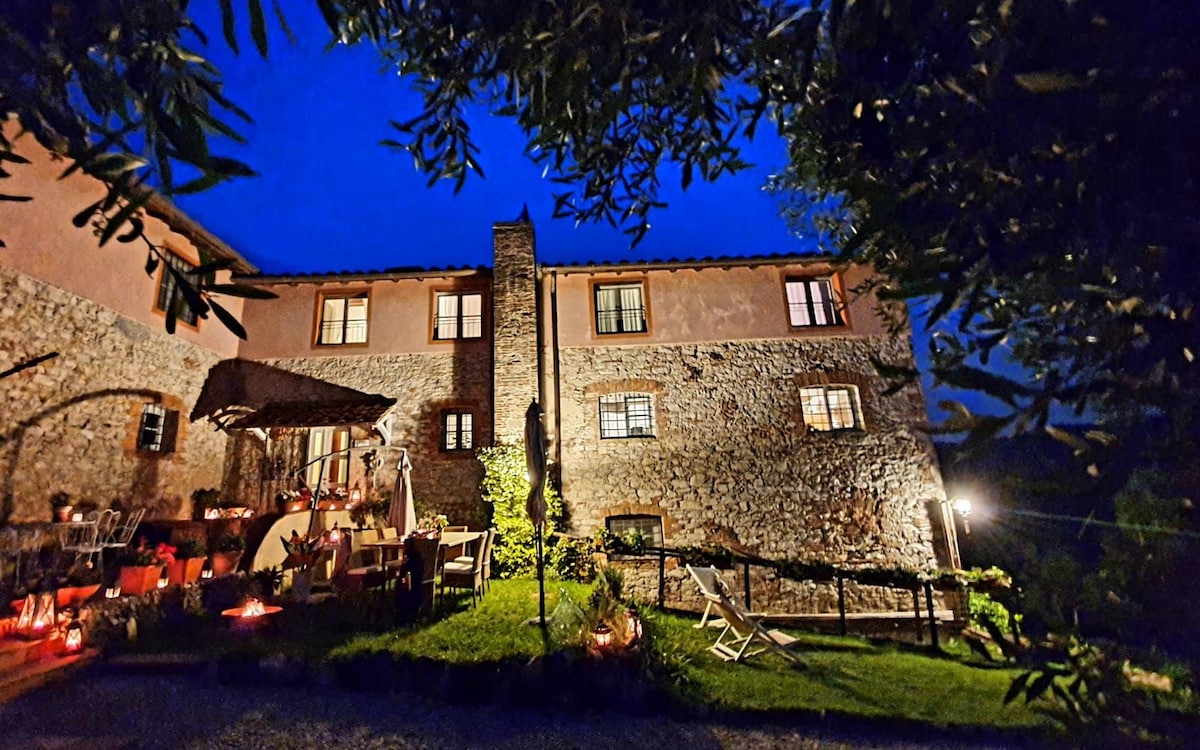 Lucca Tra i Colli dell 'Antico Frantoio