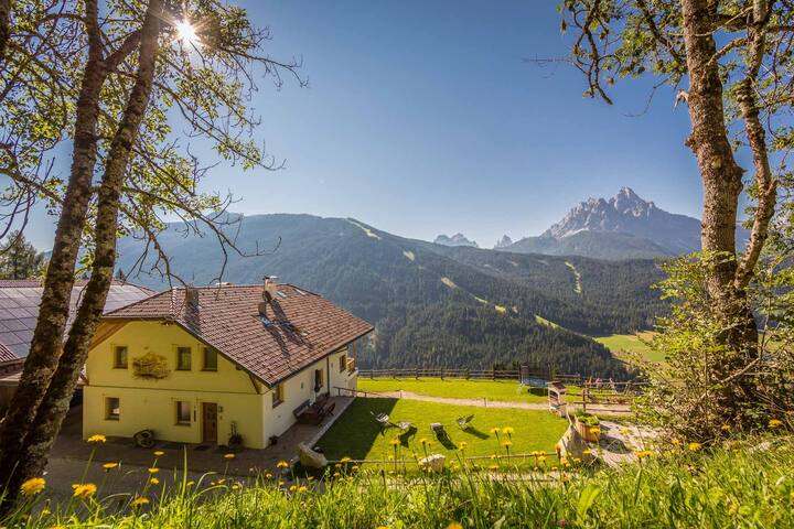 Innichen/San Candido - Vierschach/Versciaco BZ的民宿