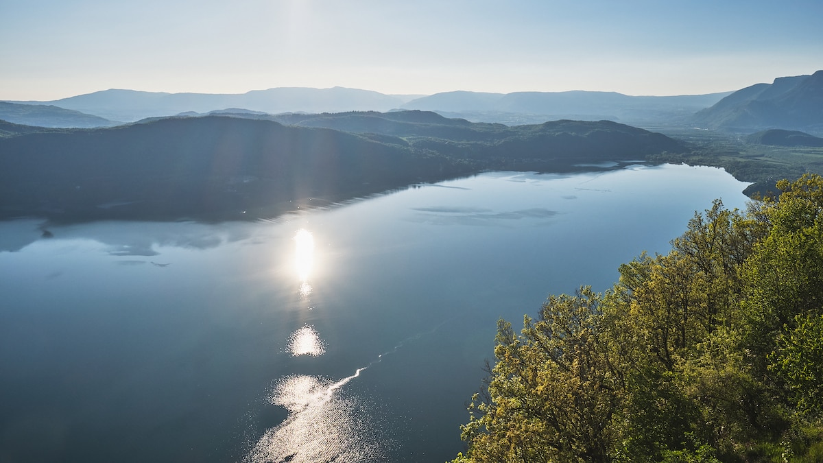 美丽舒适的单间公寓，距离布尔特湖（ Lac du Bourget ） 2公里