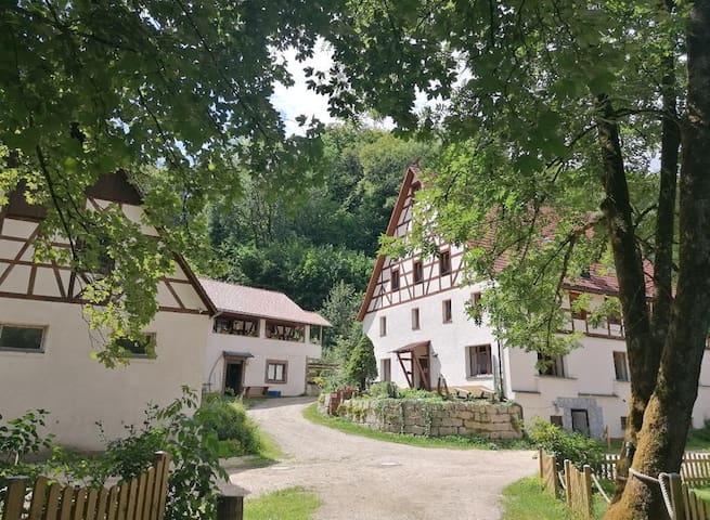 Kirchensittenbach的民宿