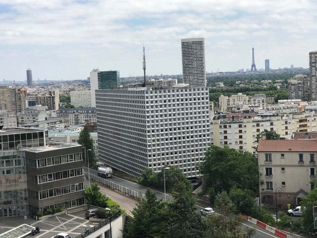 巴黎La Defense的4间客房公寓