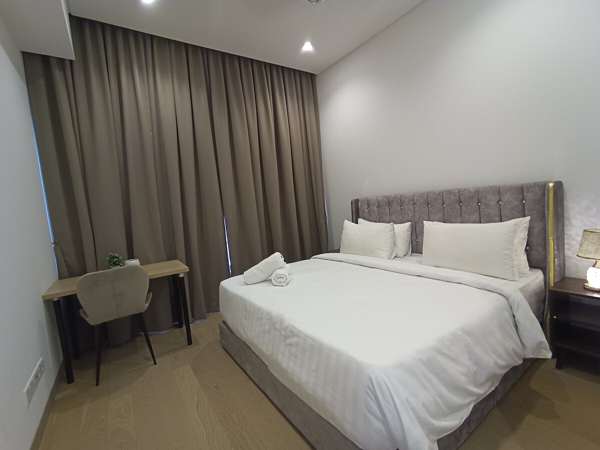 KLCC Facing Luxury Family Suite | Bukit Bintang