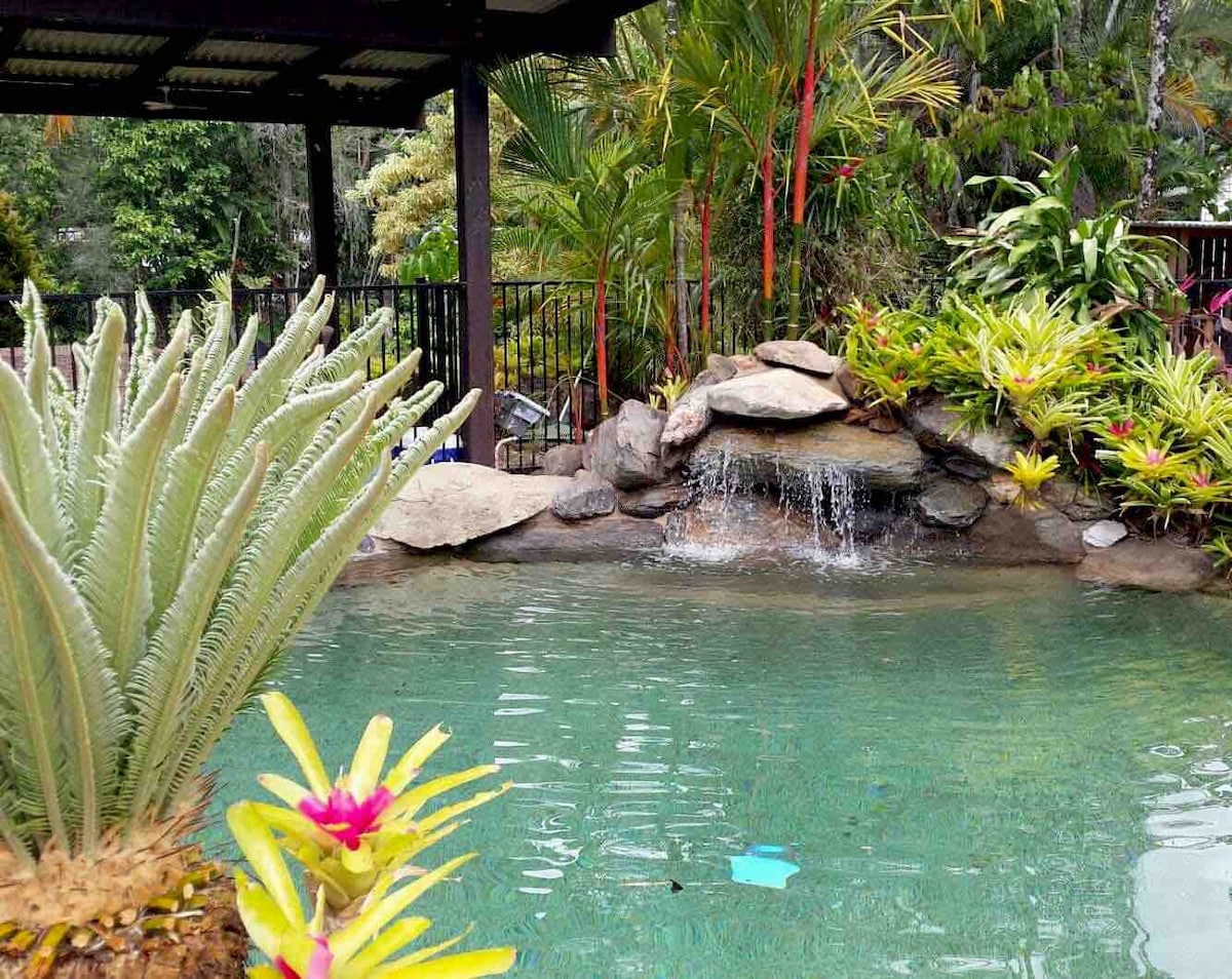 Private cabin with outdoor spa.