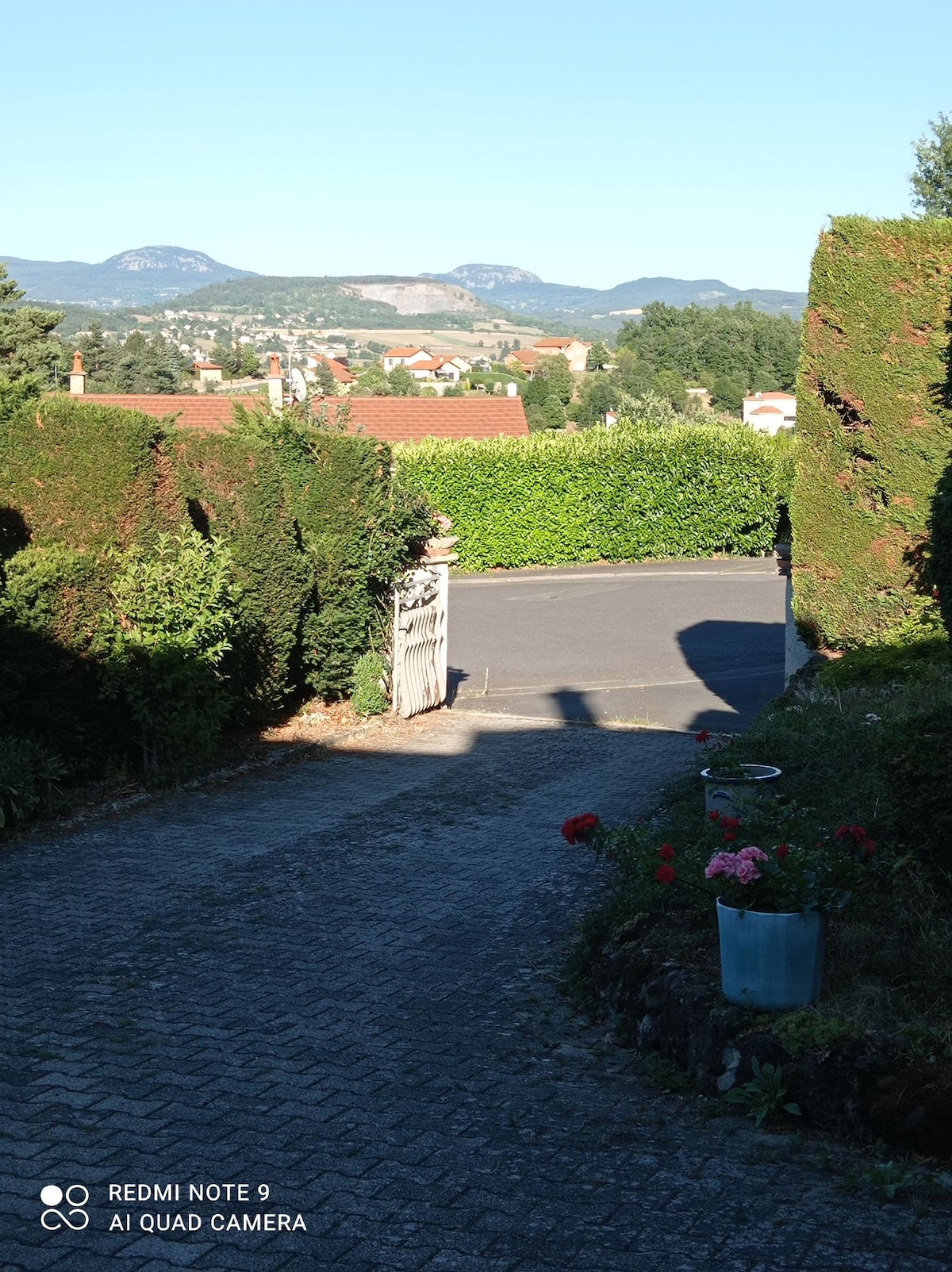 Appart. au RDC d'une villa dans pinède av. parking