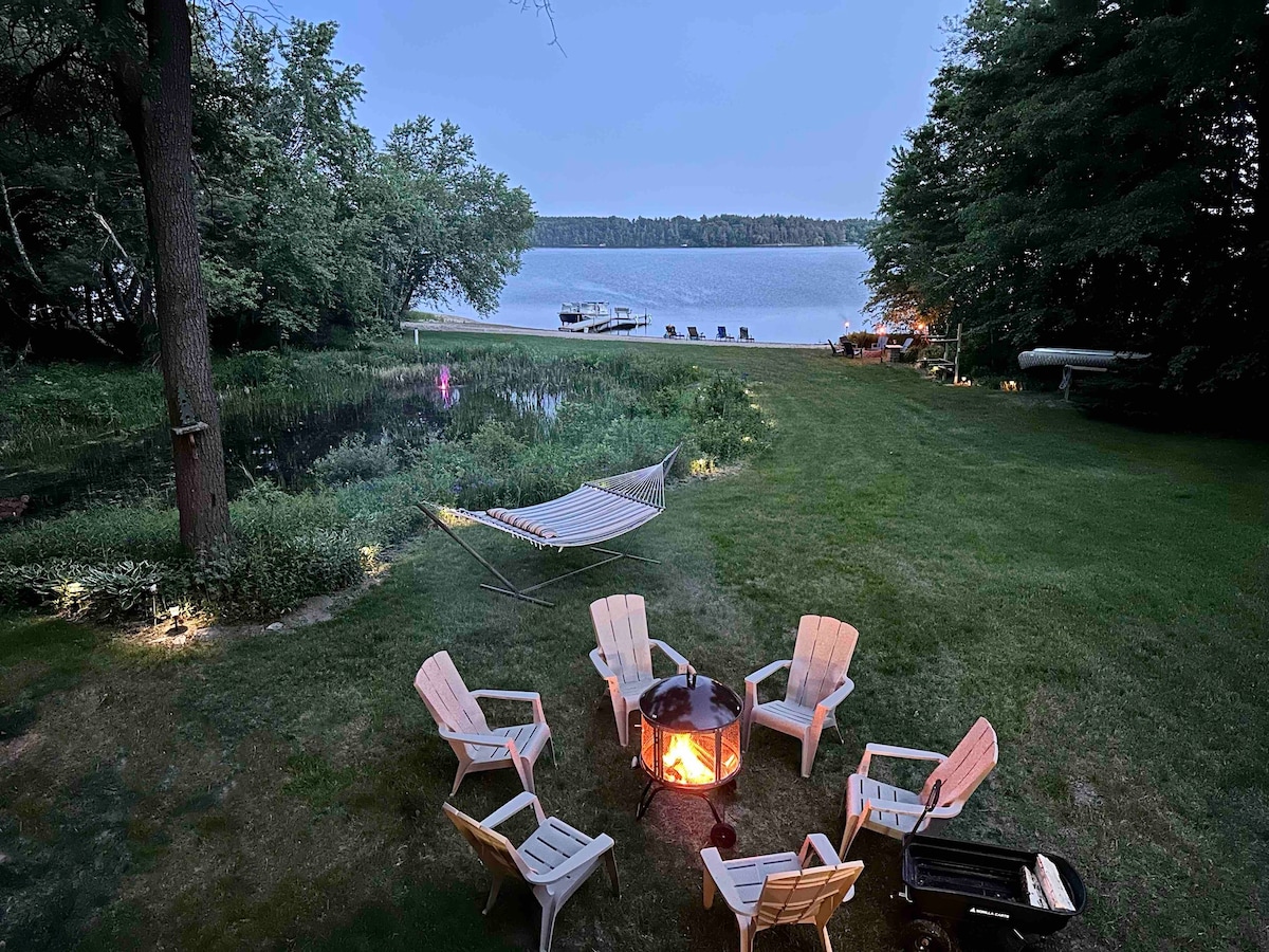 Lakeside Living-Sandy beach, Bonfires, ATV Trails