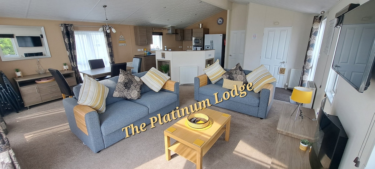 The Platinum Lodge