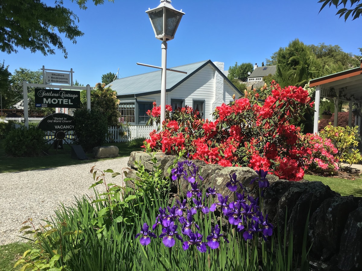 Settlers Cottage-Arrowtown-Sleeps 3