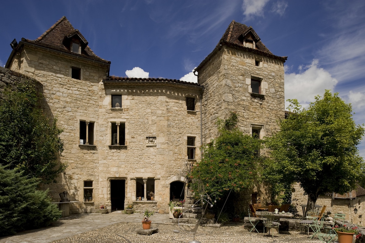 Château de Saint Cirq Lapopie - Piscine couverte
