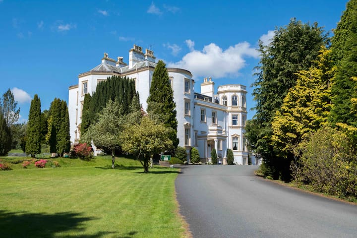 exclusive hire of a grand scottish house