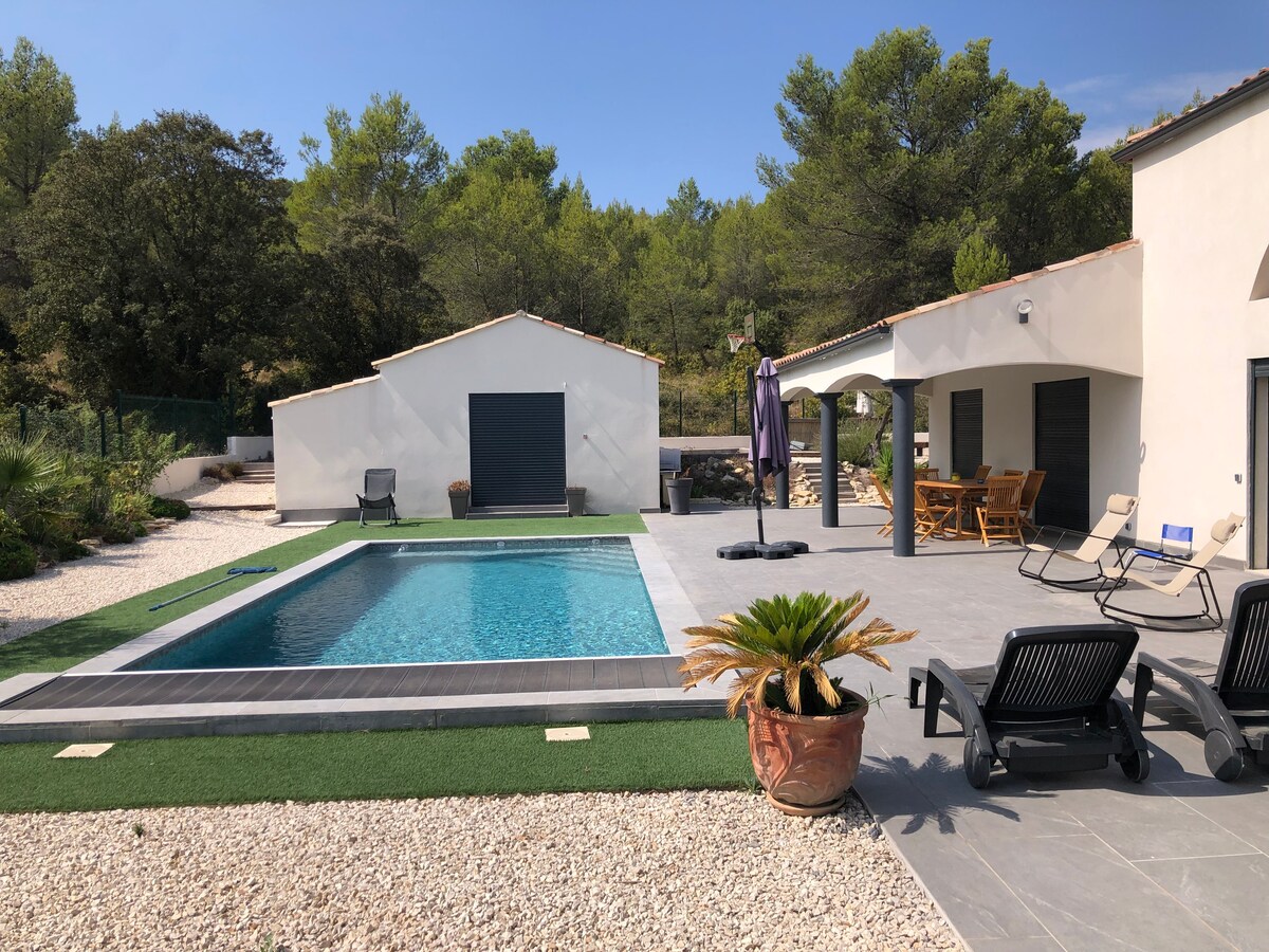 Villa très calme avec Piscine et sans vis a vis