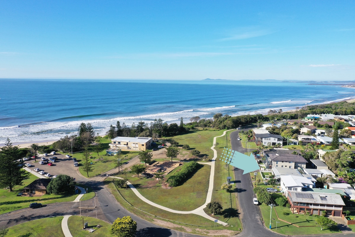 SWELL @ Old Bar Beach