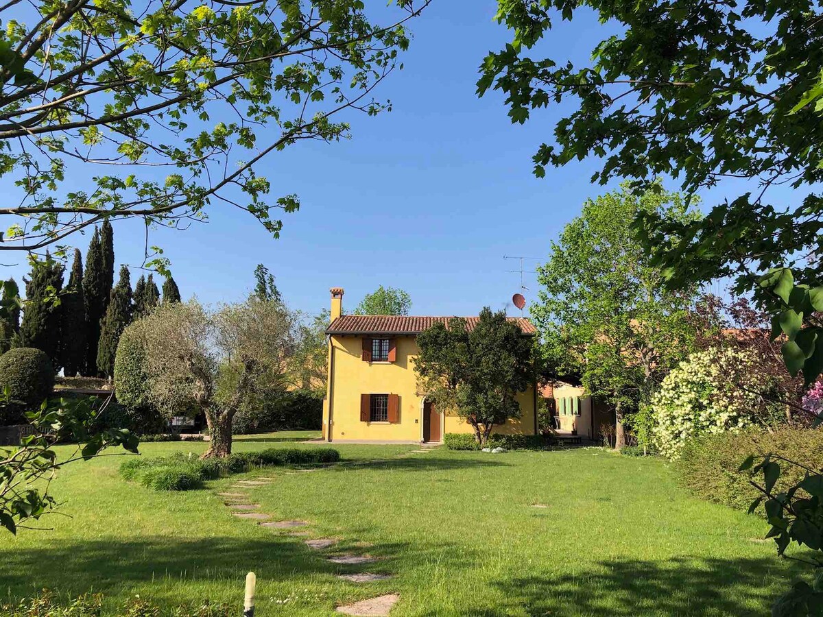 Romantica casa di campagna vicino al lago di Garda