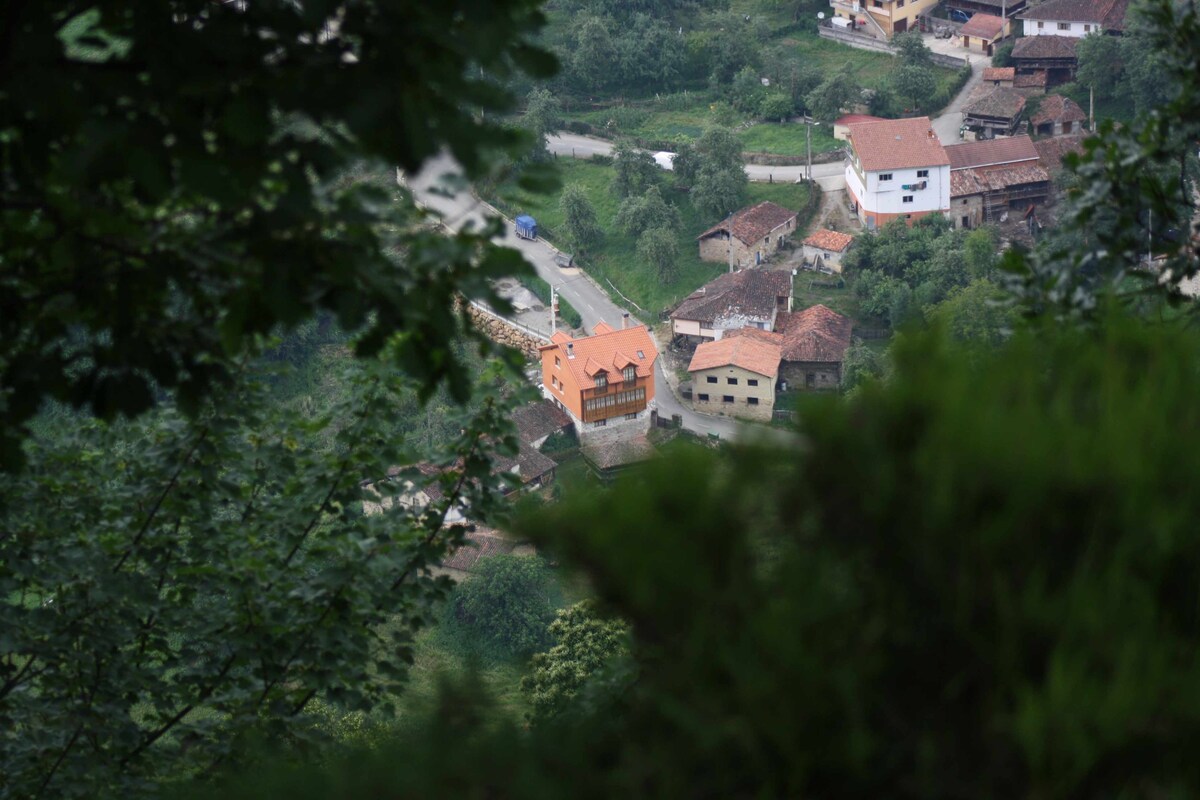 Apartamento Braña San Lorenzo Senda del Oso, a solo 3 km de San Martín