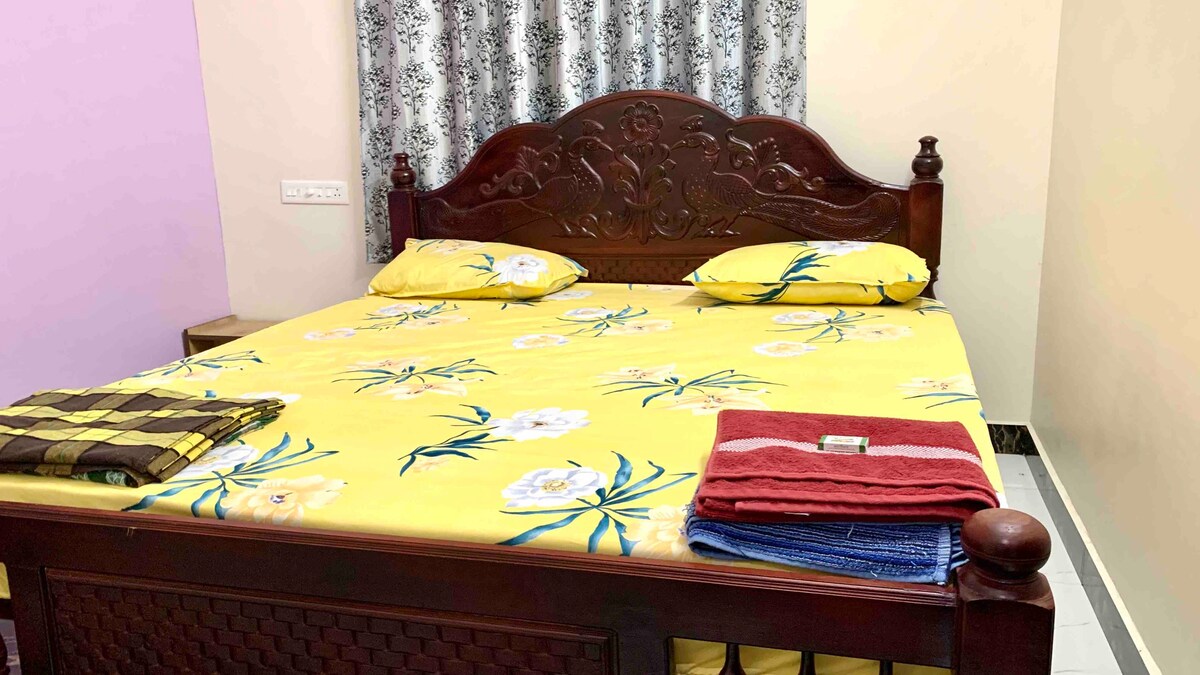 Tamizh Nest [தமிழ்க்குடில்]  : 2-BHK Holiday Home