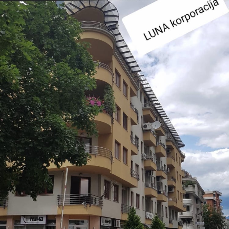 VARDAR Apartment