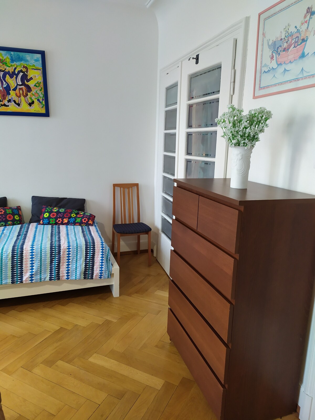 Chambre tout confort, bien situé pour 1 à 3 pers.