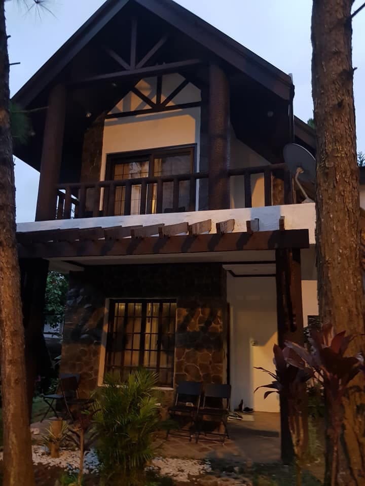 La Famille Guesthouses At Canyon Woods Tagaytay