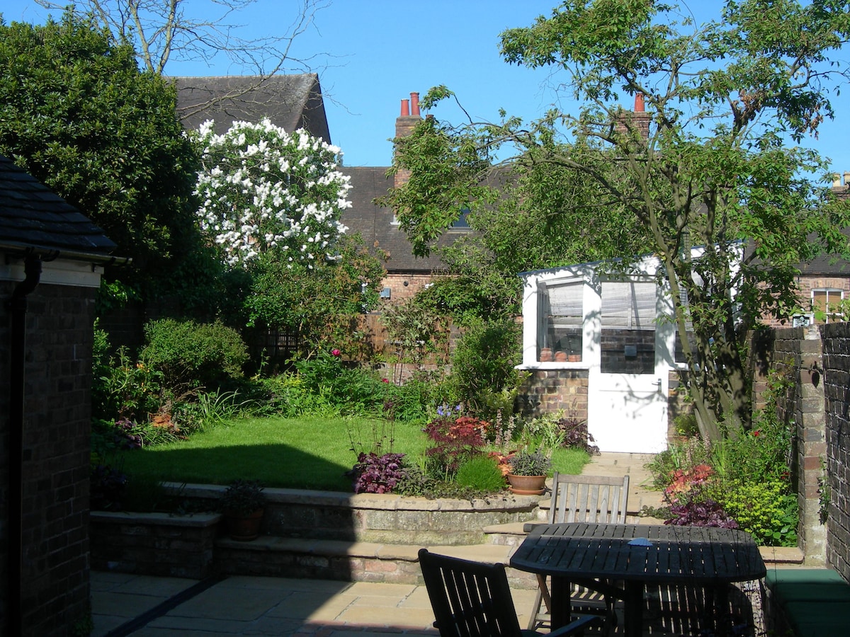 Garden Cottage Bridgnorth-A special home from home