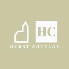 Hurst Cottage （位于村庄的中心）