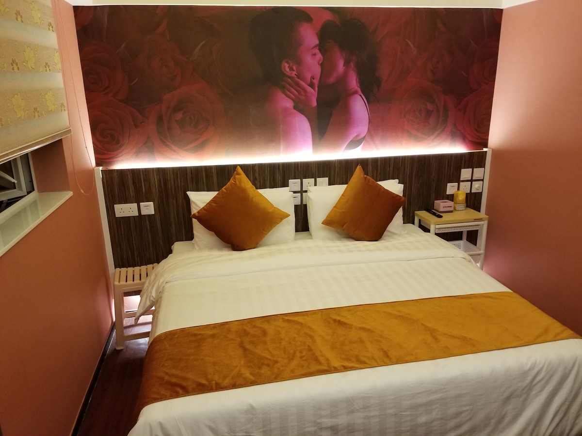 Double Room in Tsim Sha Tsui (W.S.I. Guesthouse)
