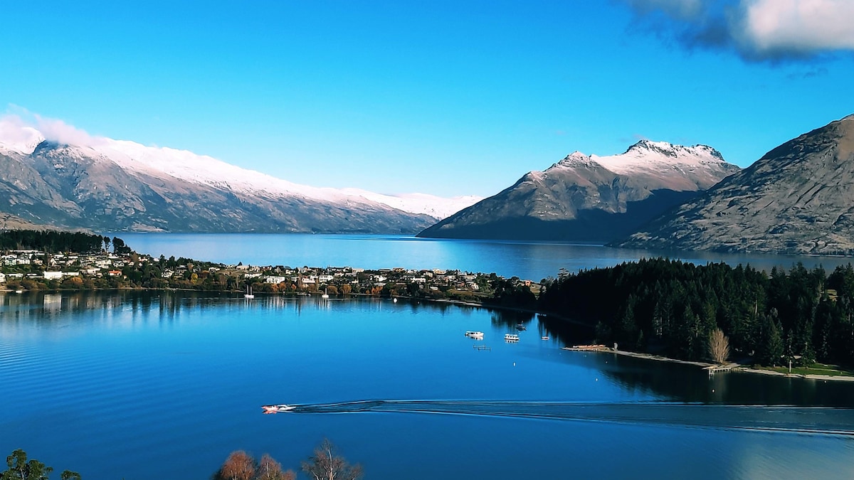 温馨公寓-令人惊叹的Wakatipu湖景观