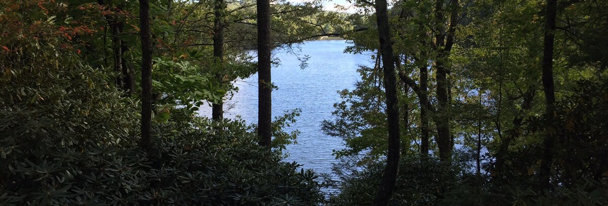 Lake House Retreat - Beautiful NC Mountains