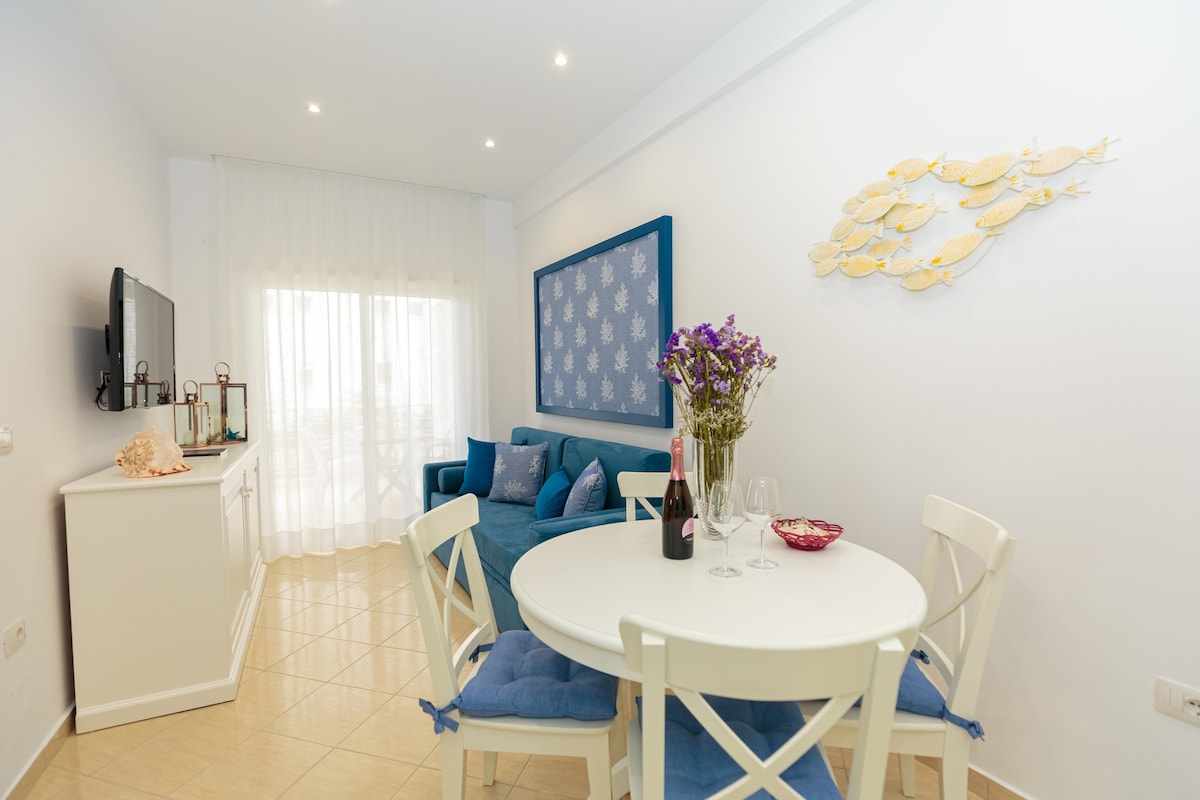 Holiday House Solemare 1