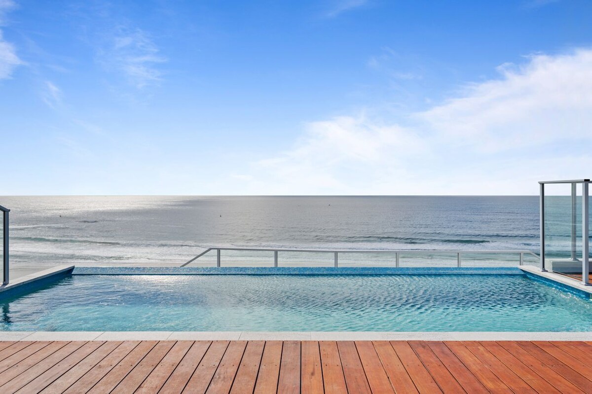 绝佳的2卧室海洋景观，带屋顶泳池